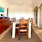 Vivenda Silvestre Family House