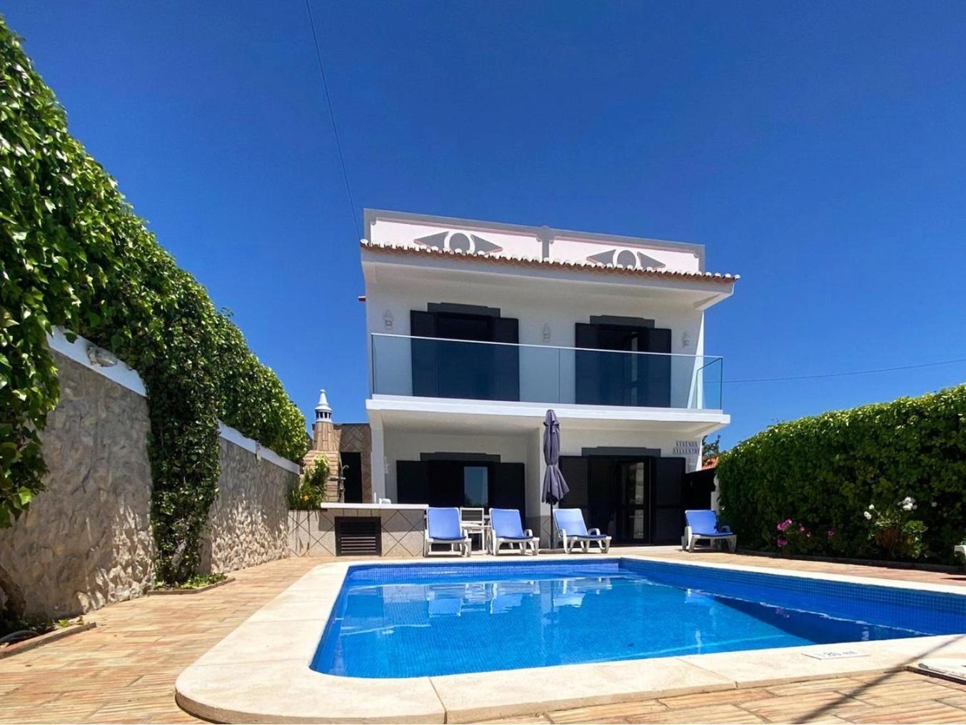 Vivenda Silvestre Family House Villa *